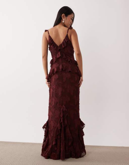 Pretty Lavish – Mahognyröd maxiklänning med volanger och smala axelband i devoré, 2 av 4