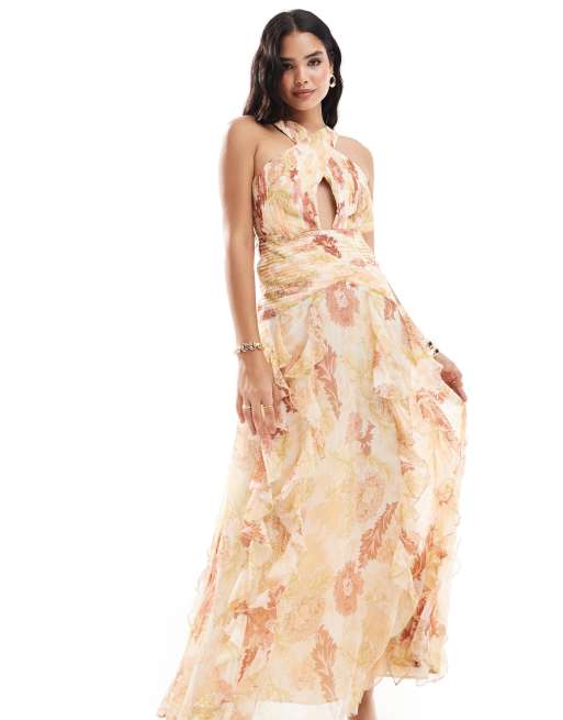 Pretty Lavish – Marszczona sukienka maxi z falbankami, skrzyżowanymi ramiączkami i kwiatowym wzorem w stylu vintage