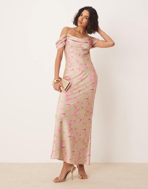 Pretty Lavish - Maxi-slipdress met gedrapeerde halslijn in olijfgroen met fuchsia bloemenprint