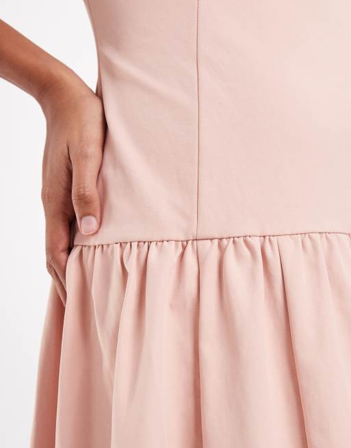 Pretty Lavish – Maxikleid in Zartrosa mit eckigem Ausschnitt und tiefer Taille, 3 von 4