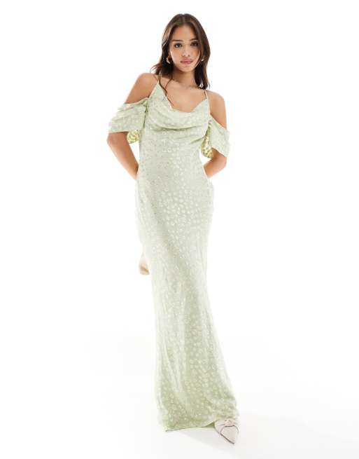 Pretty Lavish - Metallic maxi jurk met blote schouders in groen en goud
