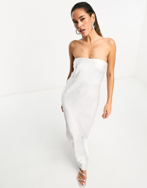 Pretty Lavish maxi halter neck dress in liquid satin-Silver