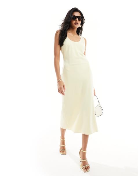 Pretty Lavish - Midi slipdress van satijn in boter citroengeel - view 1