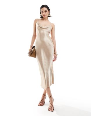 Pretty Lavish - Midikleid in Metallic-Gold mit Trägerdetail hinten-Goldfarben