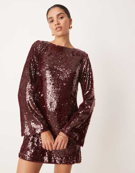 Pretty Lavish - Mini jurk met versiering en afneembare strik achter in bordeauxrood, 2 van 4