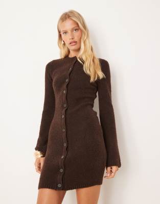 Pretty Lavish - Minikleid aus Bouclé-Strick in Braun