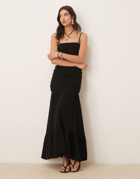 Pretty Lavish - Nancy - Robe longue froncée - Noir - view 1