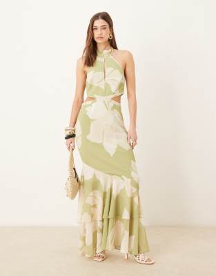 Pretty Lavish – Oliwkowa sukienka maxi z falbankami, wycięciami i wzorem w duże kwiaty