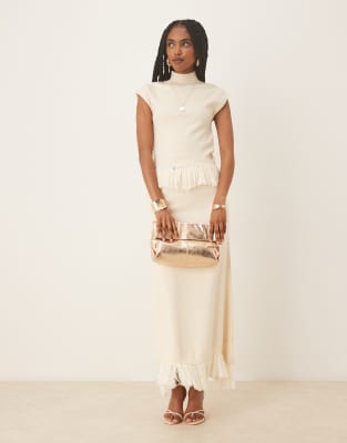 Pretty Lavish Orlendina Fringe Top