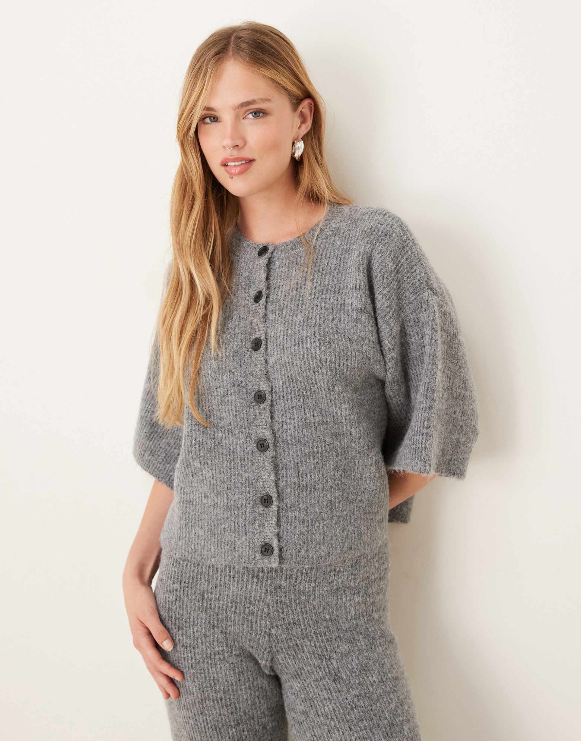 pretty lavish ovalie knit short sleeve top in charcoal gray - part of a set