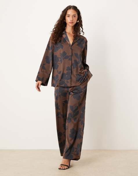 Pretty Lavish oversized co-ord in chocolate abstract print - view 1