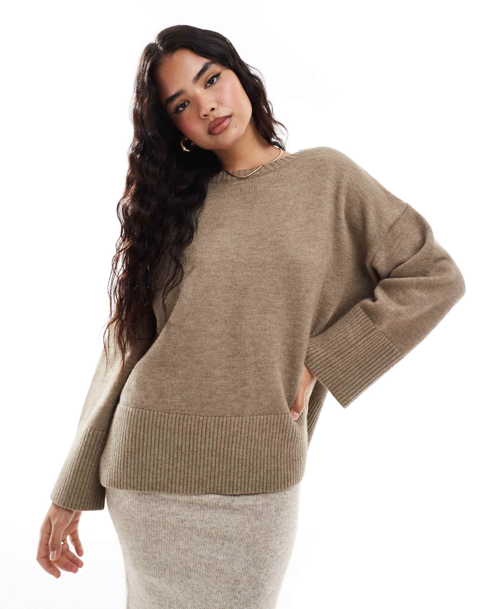 pretty lavish oversized knit sweater in mushroom