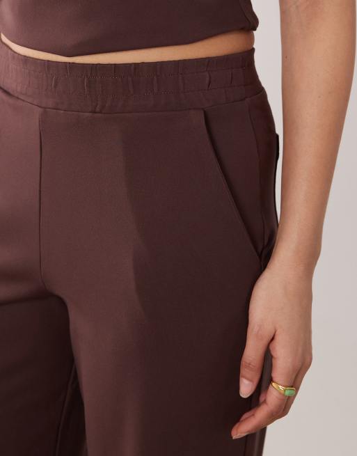 Pretty Lavish - Pantalon d'ensemble en jersey structuré - Marron, 3 de 5