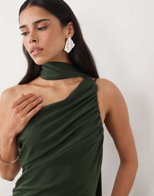 Pretty Lavish Porto matte satin one shoulder scarf neck maxi dress in deep green, 2 of 4