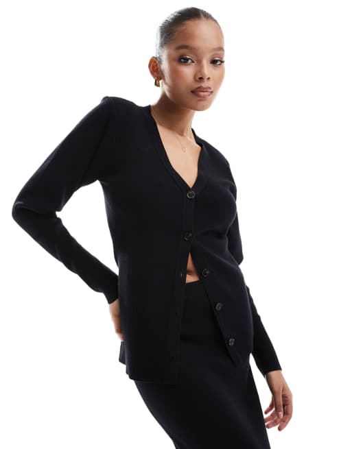 Pretty Lavish - Ribstrikket cardigan med knapper i sort - Del af sæt