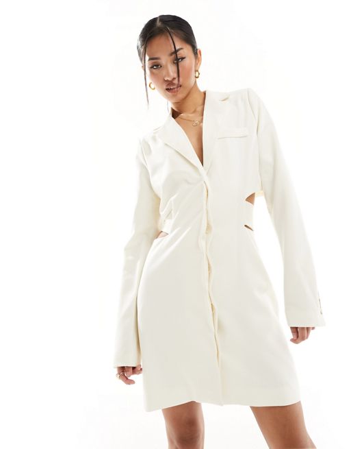 Pretty Lavish - Robe blazer courte à découpe - Crème