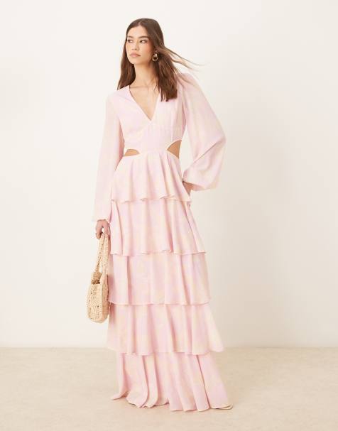 Pretty Lavish - Robe longue à fleurs avec découpes et volants - Rose - view 1
