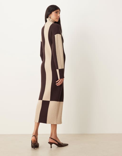 Pretty Lavish - Robe longueur mollet en maille à col montant et rayures contrastées - Marron/beige, 3 de 4
