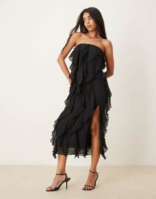 Pretty Lavish - Robe sans bretelles longue à volants - Noir