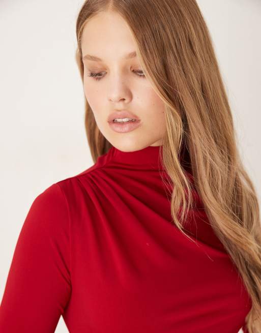 Pretty Lavish – Röd maxiklänning i rynkad jersey, 4 av 4