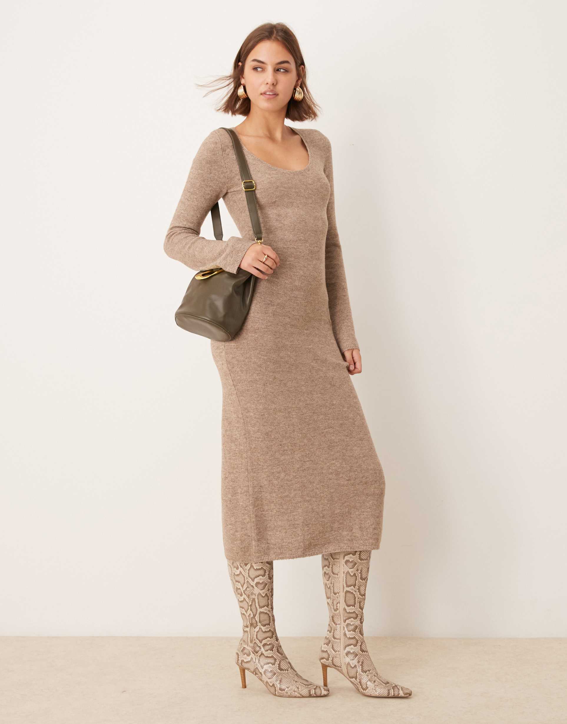pretty lavish scoop neck knit midaxi dress in soft brown