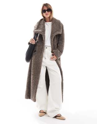 shaggy textured teddy coat in taupe-Brown