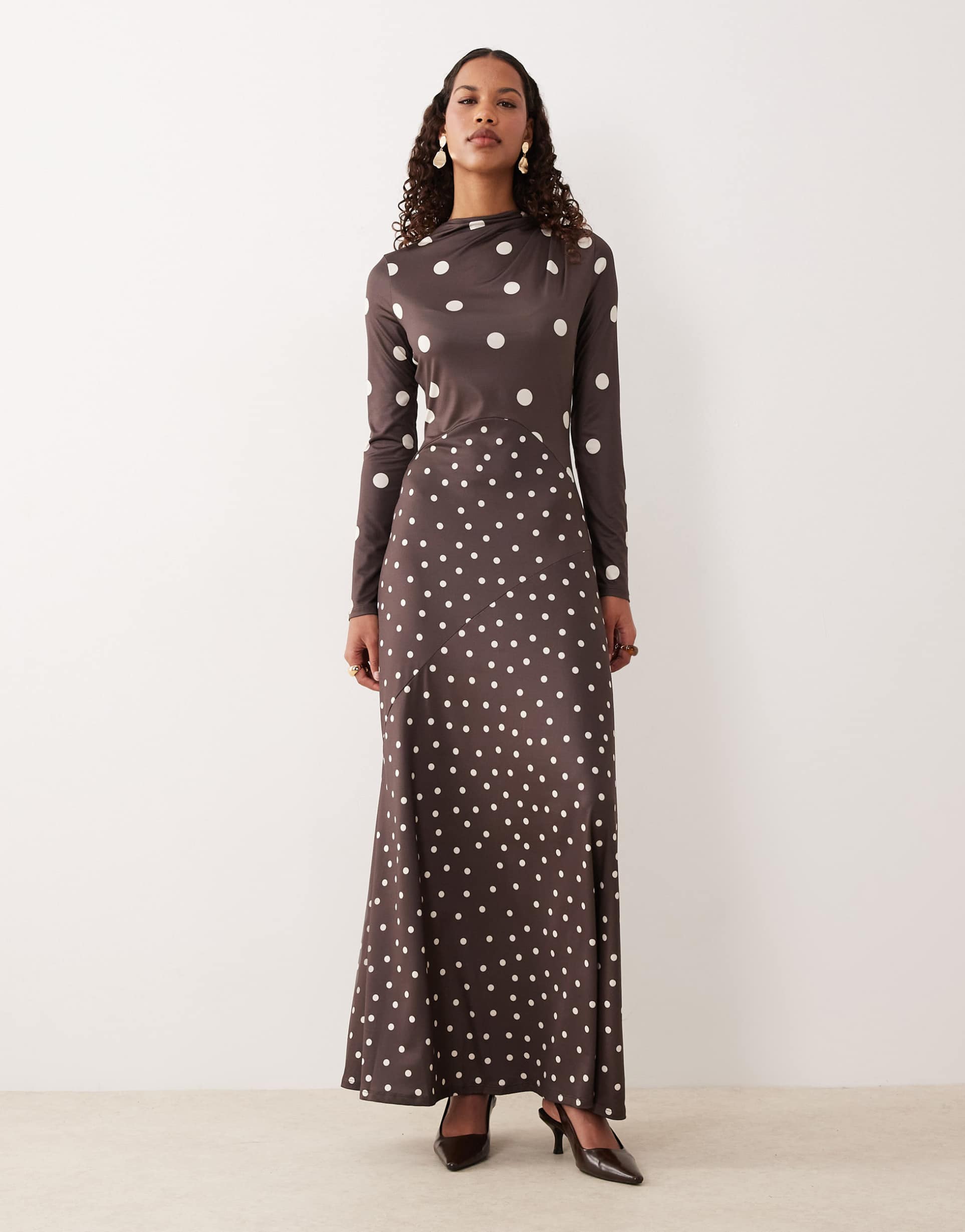 pretty lavish slinky spliced printed long sleeved maxi dress in brown polka dot