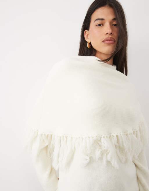 Pretty Lavish stickad poncho med asymmetrisk fransdetalj i cream, 2 av 4