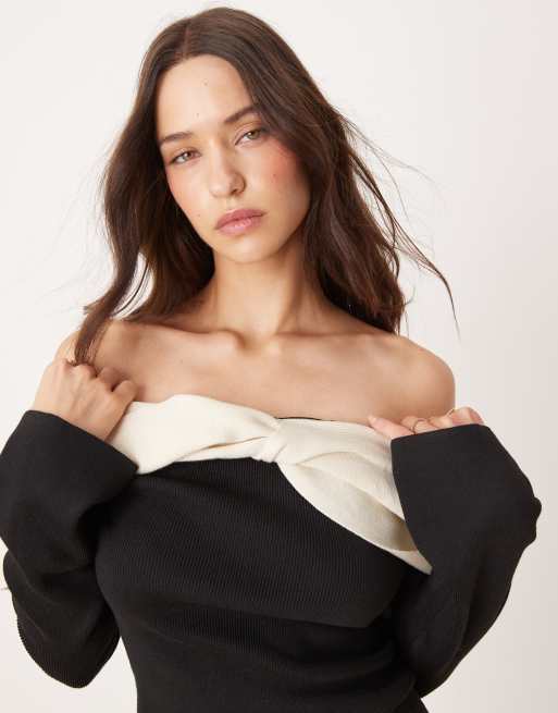 Pretty Lavish – Strickoberteil in Schwarz mit kontrastierendem, verdrehtem Carmen-Ausschnitt, 2 von 4