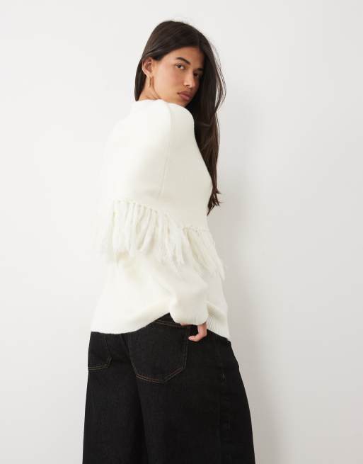 Pretty Lavish Strickponcho mit asymmetrischem Fransendetail in Cremeweiß, 3 von 4