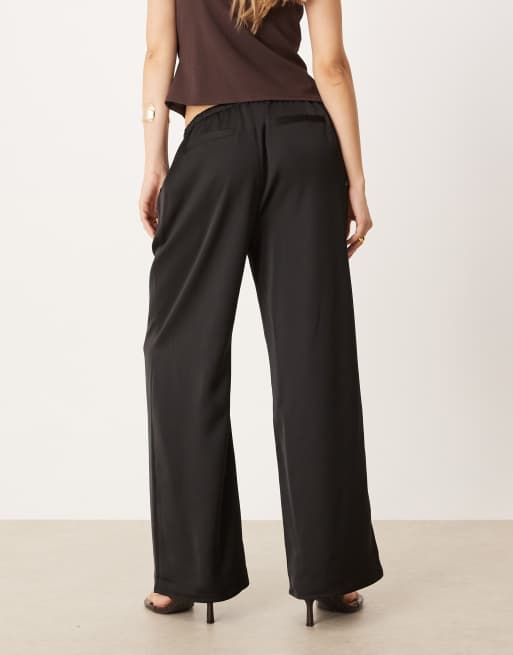 Pretty Lavish – Svarta, vida byxor i satin med dragsko, 5 av 5