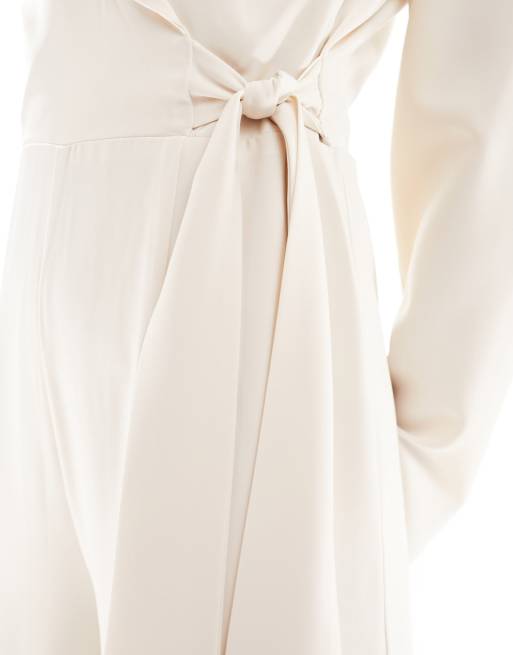 Pretty Lavish tailored jumpsuit in cream, 3 of 4