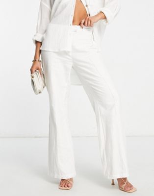 Pretty Lavish tailored wide leg trouser co-ord in cream - ASOS Price Checker