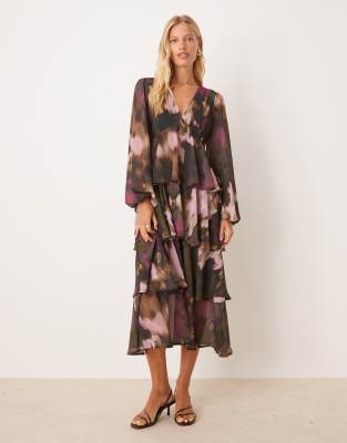 Pretty Lavish Pretty Lavish tiered ruffle midi dress in abstract print-Multi