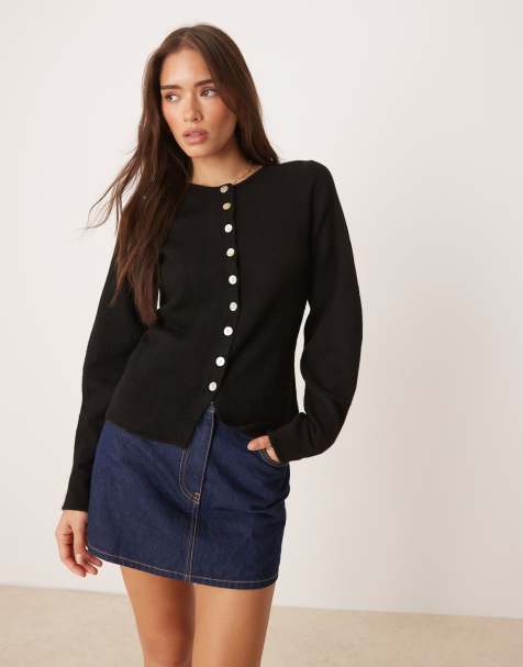 Pretty Lavish - Top aderente nero in maglia - view 1