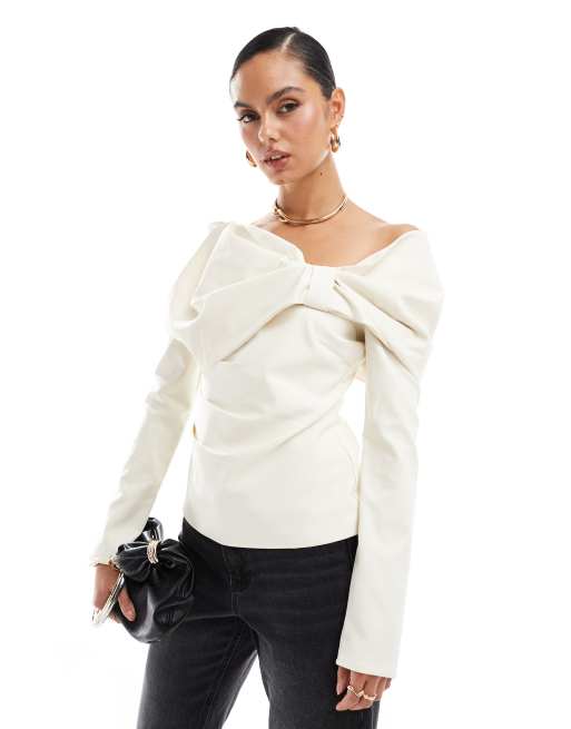 Pretty Lavish - Top color crema con fiocco oversize
