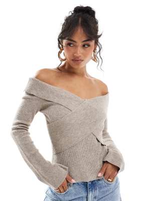 Pretty Lavish - Top effet croisé en maille - Beige - view 1
