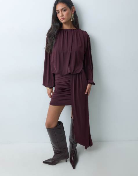 Pretty Lavish vestido corto de punto con detalle de banda drapeada en higo - view 1
