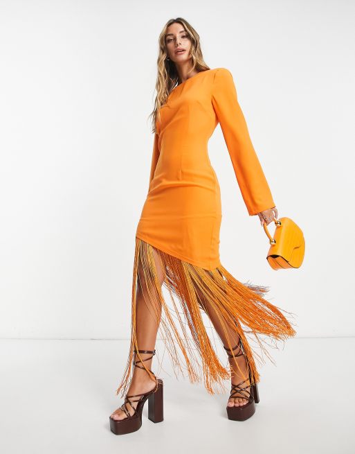 Pretty Lavish - Vestito lungo asimmetrico arancione con frange, 4 di 4