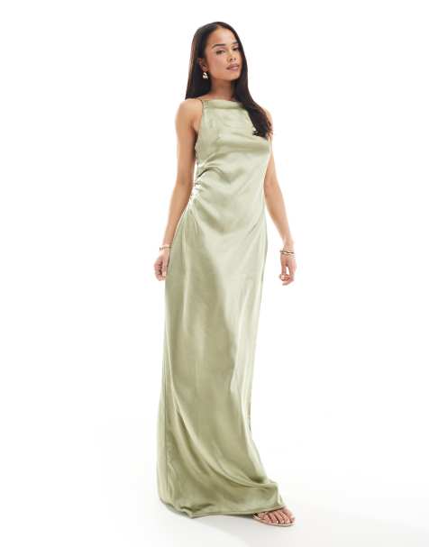 Pretty Lavish - Vestito lungo da damigella in raso color oliva con scollo a barchetta - view 1