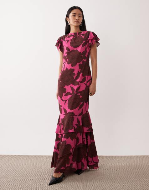 Pretty Lavish - Vestito lungo in chiffon marrone con stampa a fiori e maniche con volant - view 1