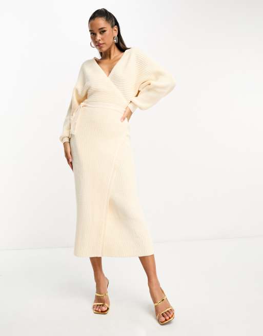 Pretty Lavish - Vestito midi oversize a portafoglio in maglia color crema