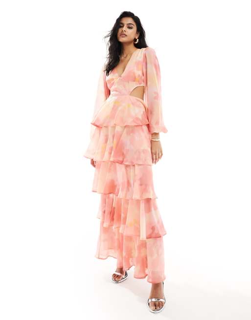 Pretty Lavish - Vestito rosa a fiori a balze con gonna a balze e maniche a palloncino