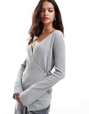 wrap knit top in gray