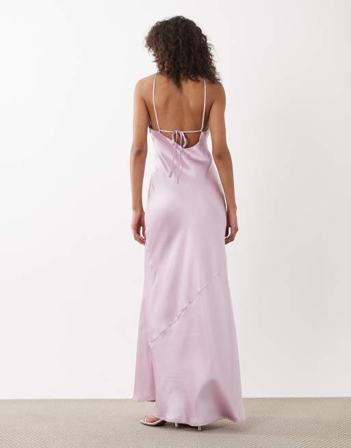 Pretty Lavish - Yvette - Lilla maxikjole i satin med halterneck, 4 af 4