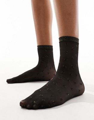 Pretty Polly Sparkle Dot Ankle Socks In Black