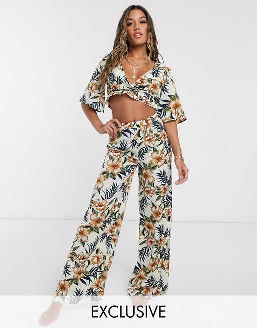 PrettyLittleThing co-ord wide leg beach trouser in cream floral print