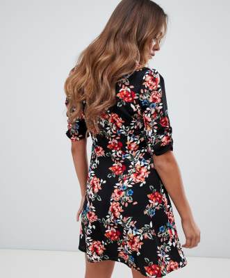 pretty little thing black floral dress