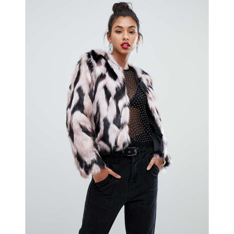 Faux fur jacket hot sale pretty little thing