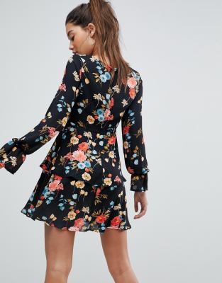 pretty little thing black floral dress